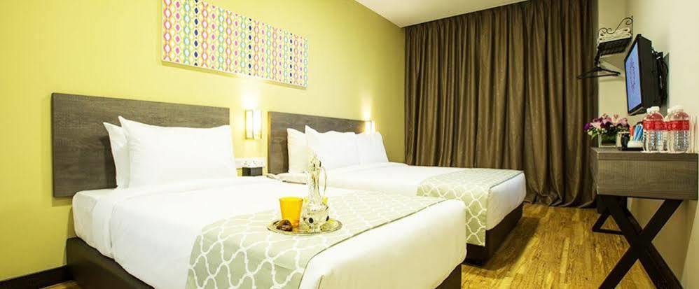 Humaira Hotel Tanah Merah  Εξωτερικό φωτογραφία